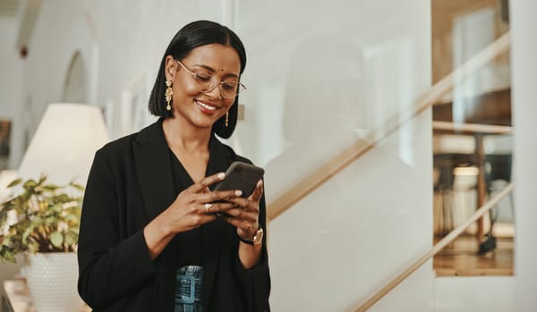 Dubsado vs HoneyBook: An Honest Comparison for 2026